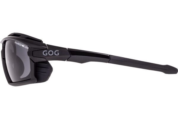 Side view of black sport goggles with polarized lenses and 'GOG' branding on the temple.